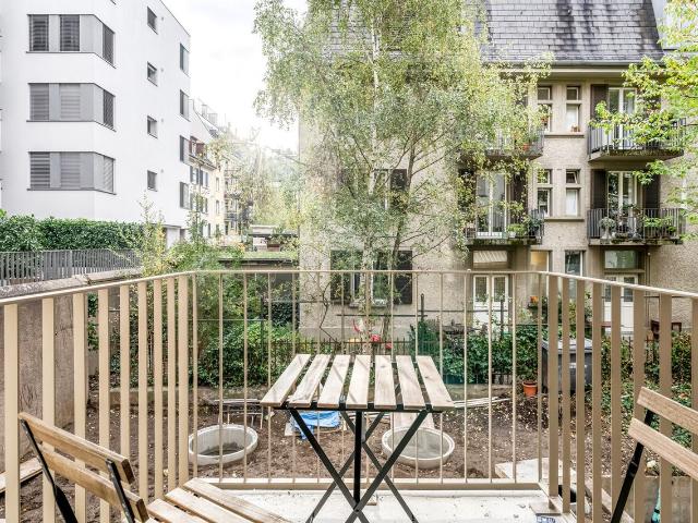 Apartment mieten in Einigen, Zürich