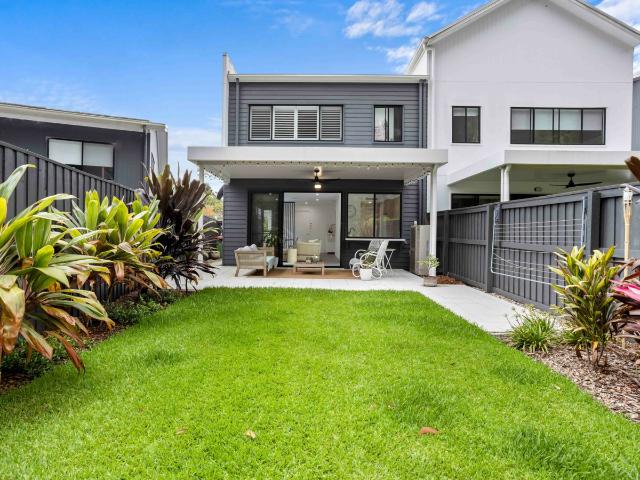 Townhouse for sale in Gold Coast