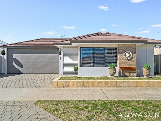 House for sale in Golden Bay, Western Australia