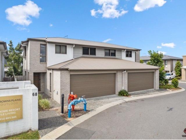 Townhouse for rent in Toombul, Queensland