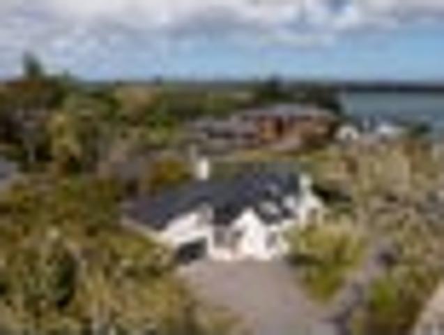House for sale in Paremoremo
