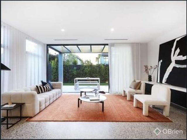 Townhouse for rent in Camerons Creek, Victoria
