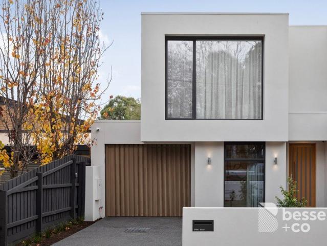 Townhouse for sale in Camerons Creek, Victoria