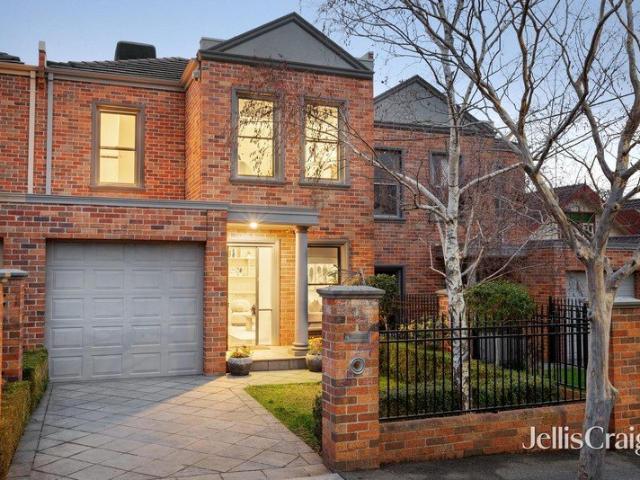 Townhouse for sale in Camerons Creek, Victoria