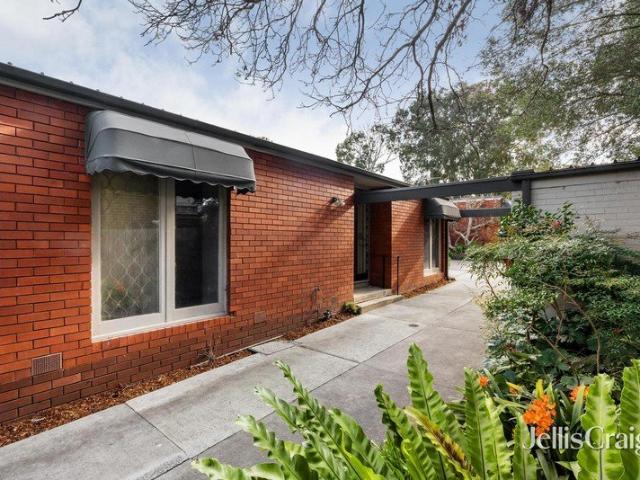 Villa for sale in Hawthorn, Melbourne