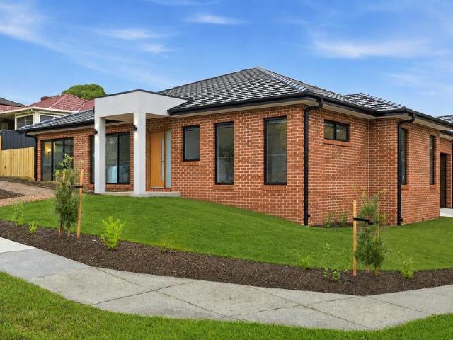 House for rent in Mooroolbark, Melbourne