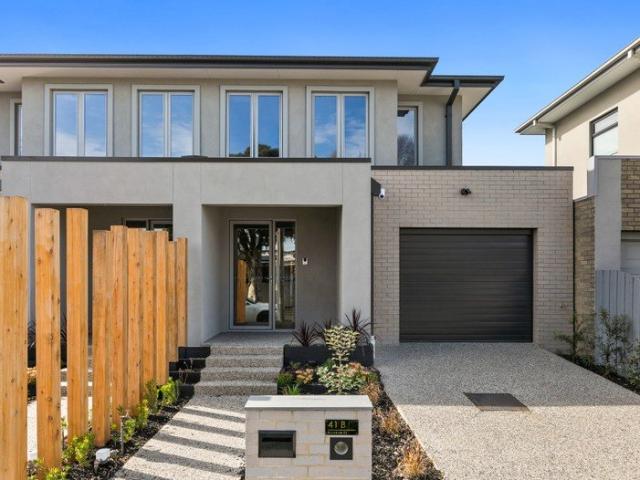 Townhouse for sale in Parkdale, Melbourne