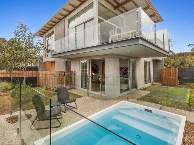 Townhouse for sale in Jan Juc, Victoria