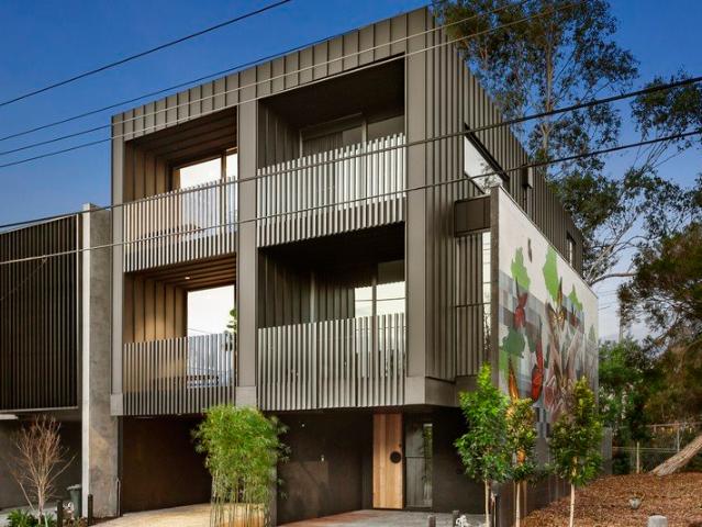 Townhouse for sale in Camerons Creek, Victoria
