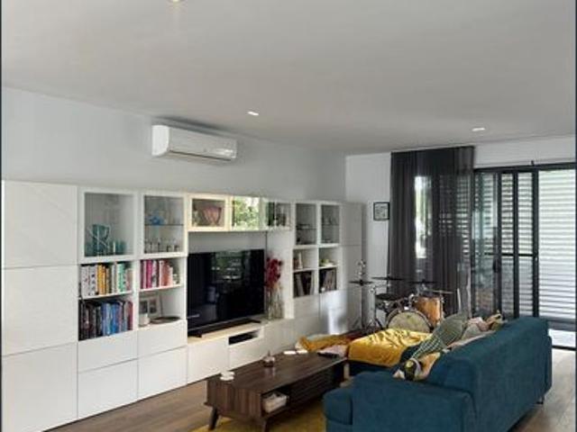 Townhouse for rent in Camerons Creek, Victoria