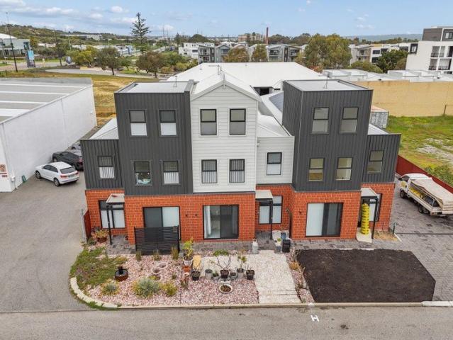House for sale in North Coogee, Western Australia