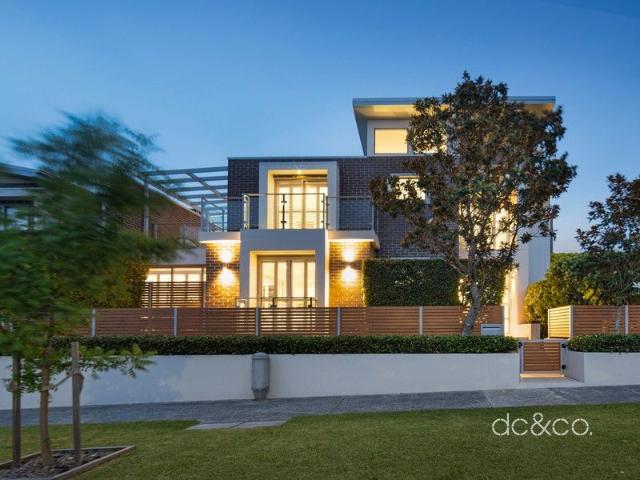 Townhouse for sale in Sydney, New South Wales