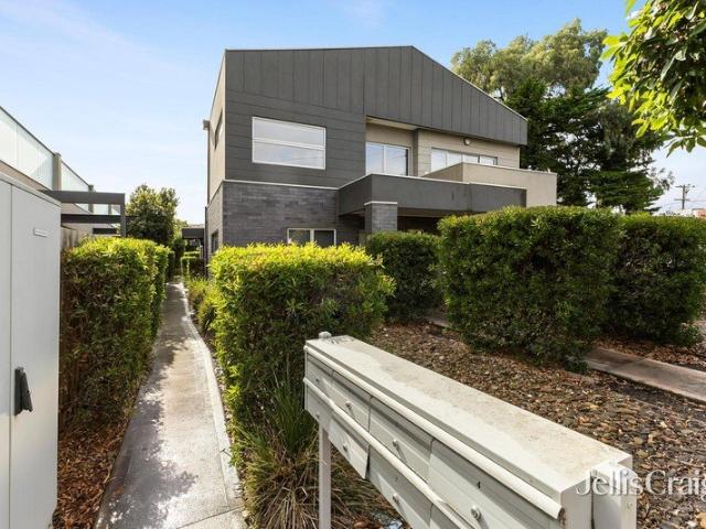 Townhouse for sale in Camerons Creek, Victoria