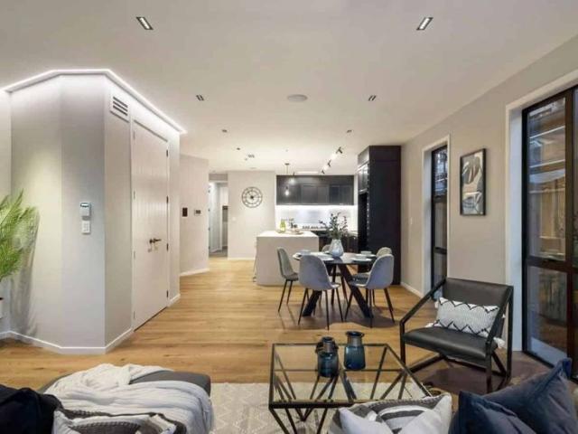 House for rent in Paremoremo