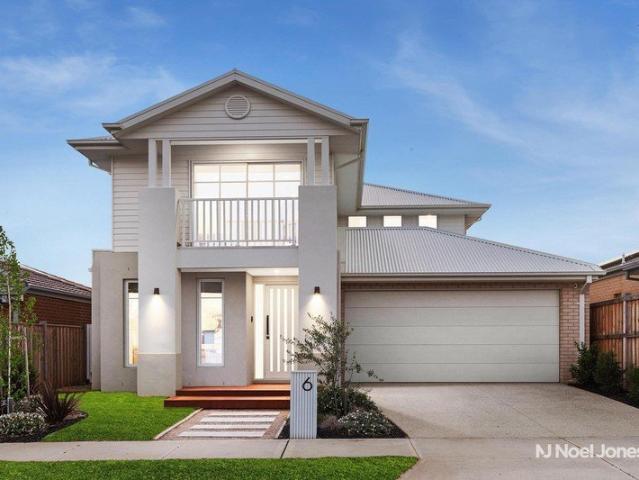 House for sale in Kinley, Melbourne