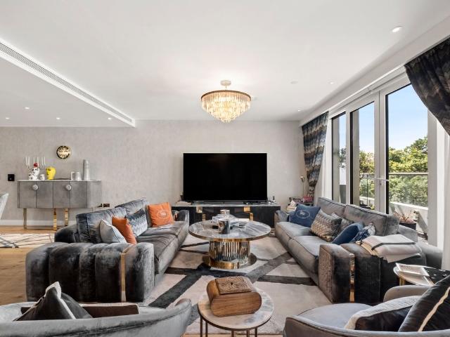 House for rent in Greater London