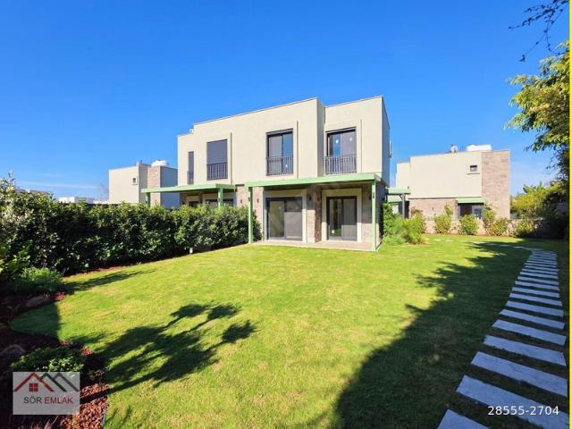 Peksimet, Bodrum içerisinde satılık Villa