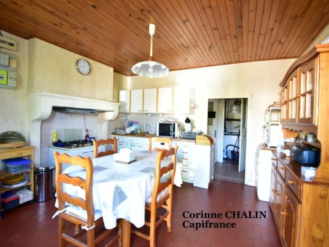 Maison vente à Vichy, Sorbier