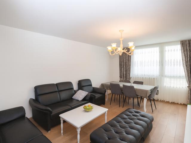 Wohnung kaufen in Ottobrunn, Bayern
