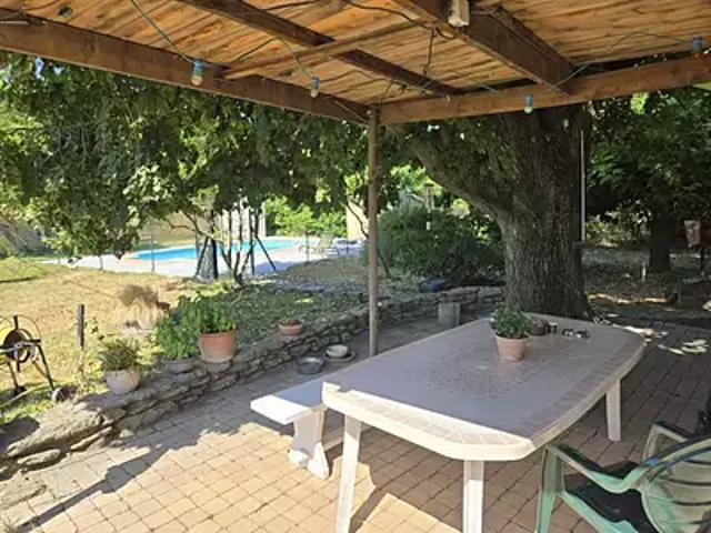 Maison vente à Avignon, Sorgues