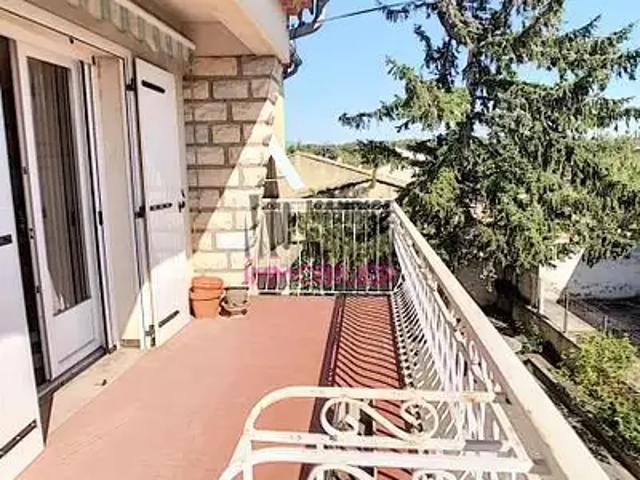 Maison vente à Avignon, Sorgues