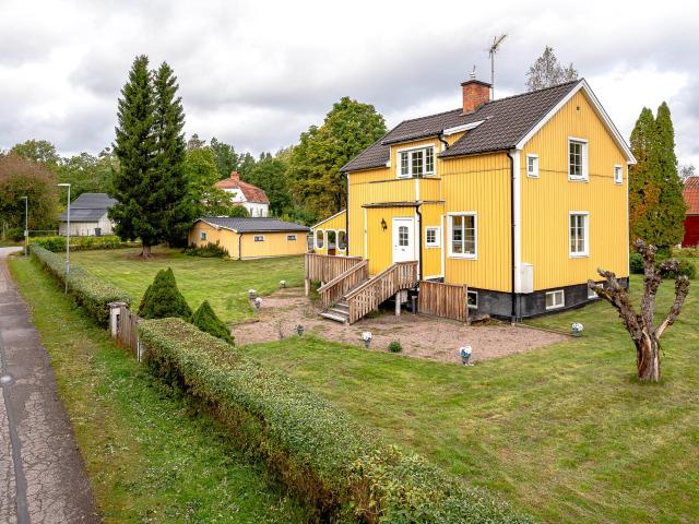 Villa till salu i Hälleforsnäs, Södermanland