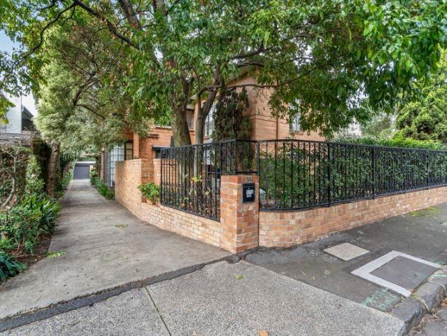 Apartment for rent in Camerons Creek, Victoria