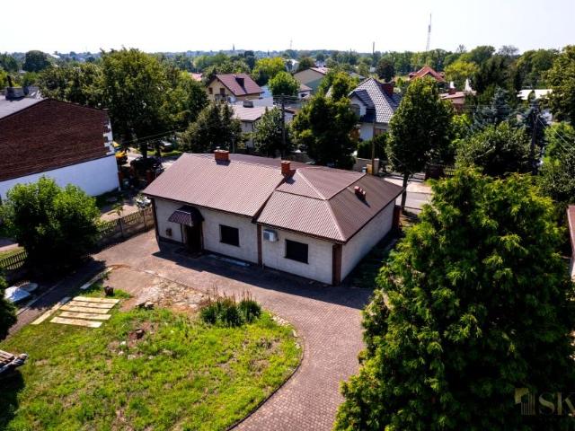 Dom na sprzedaż w Tomaszów Mazowiecki, Łódzkie