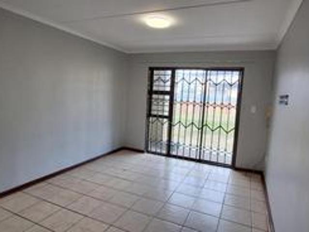 Apartment for rent in Strand, Western Cape