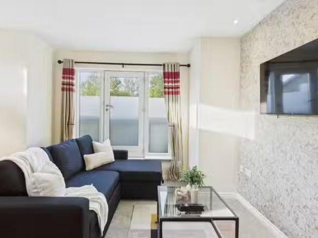 Apartment for rent in Benhall, Golden Valley