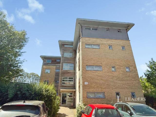 Apartment for rent in Benhall, Golden Valley