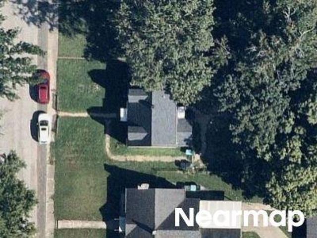 House for sale in Wood River, Madison County