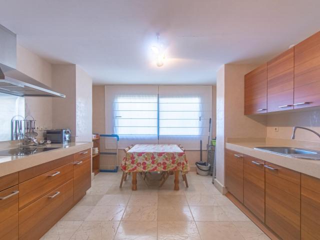 Apartamento en alquiler en Honda Cavada, Costa del Sol Occidental