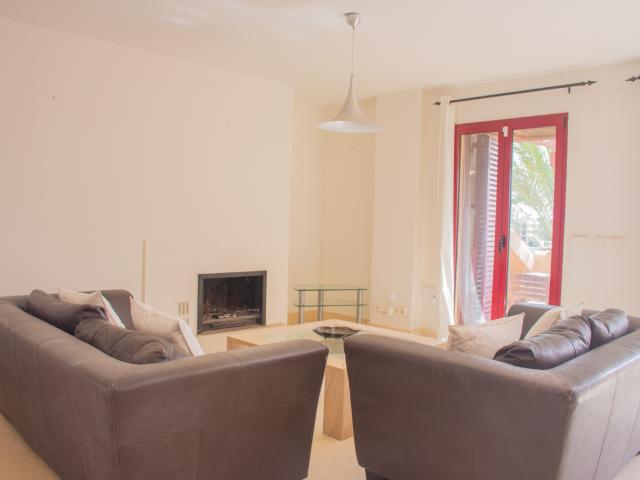 Apartamento en alquiler en Honda Cavada, Costa del Sol Occidental