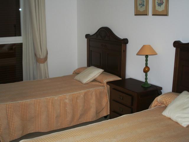 Apartamento en alquiler en Honda Cavada, Costa del Sol Occidental
