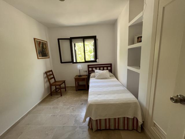 Casa en alquiler en Honda Cavada, Costa del Sol Occidental