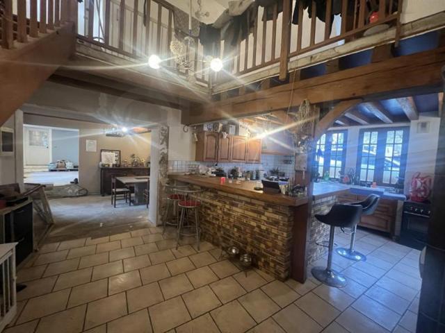 Maison vente à Auxerre, Sougères-en-puisaye