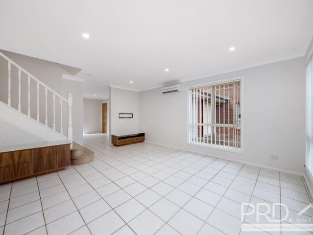 Villa for rent in Sydney, New South Wales