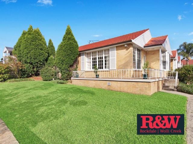 Villa for rent in Sydney, New South Wales
