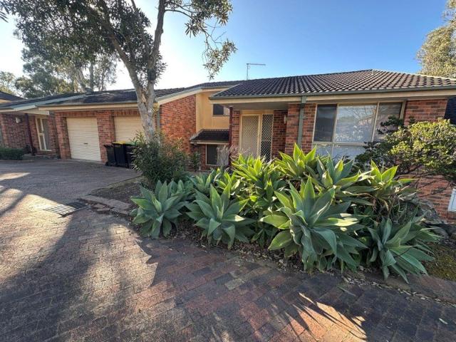 Townhouse for rent in Sydney, New South Wales