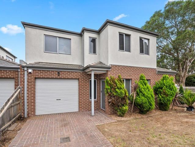 Townhouse for rent in Camerons Creek, Victoria
