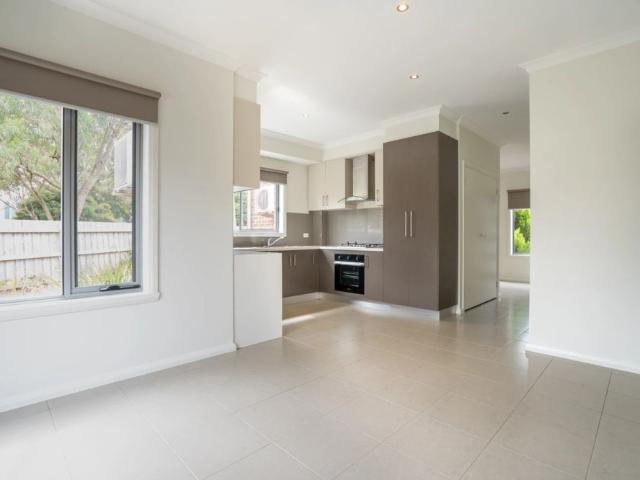 Townhouse for rent in Camerons Creek, Victoria