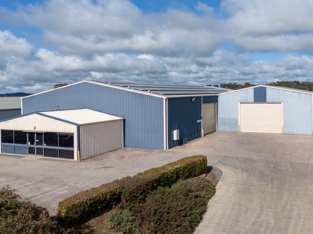 Warehouse for rent in South Australia