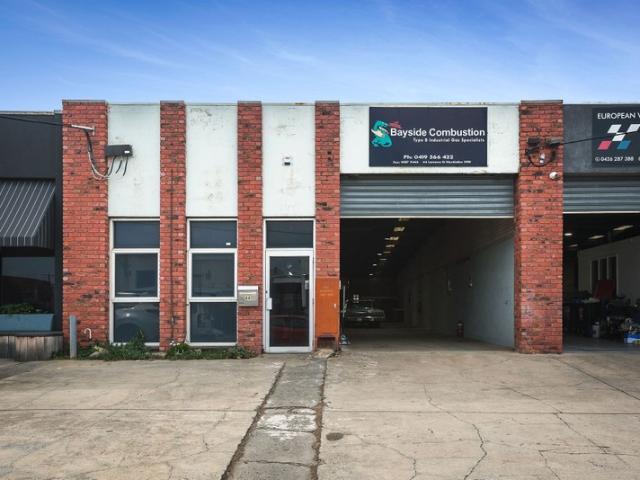 Warehouse for sale in Camerons Creek, Victoria