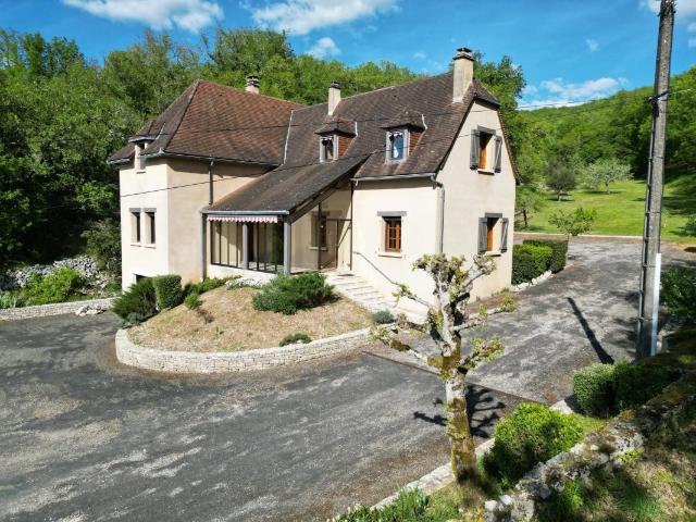 Maison vente à Gourdon, Souillac