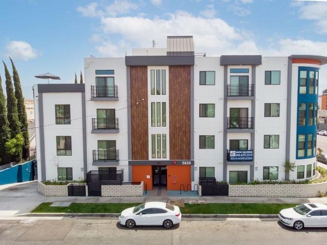 Apartment for rent in North Hollywood Neighborhood Council District, Canoga Park