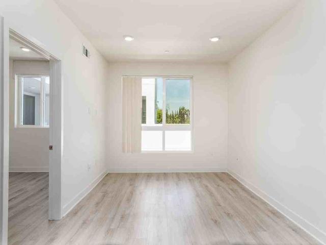 Apartment for rent in North Hollywood Neighborhood Council District, Canoga Park
