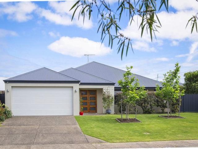 House for sale in Dunsborough, City Of Busselton
