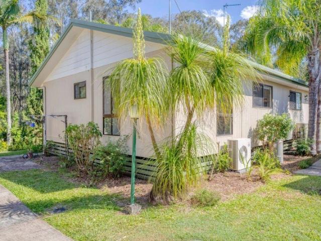 Villa for sale in Kings Creek, Queensland