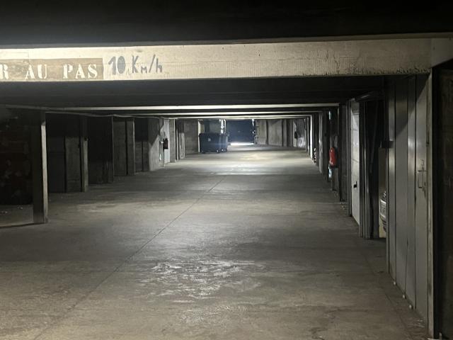 Garage vente à Clermont-Ferrand, Chamalières